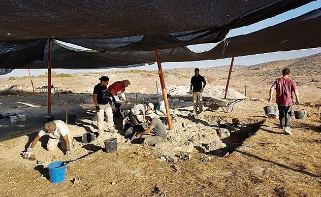 İsrail'de 2,200 yıllık tapınak kalıntıları keşfedildi!