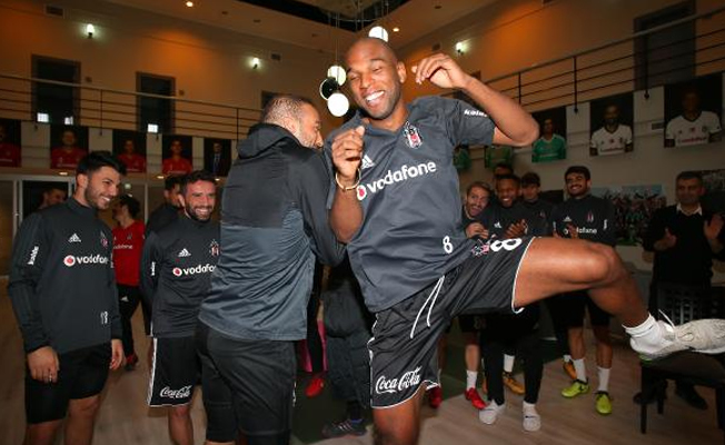Talisca antrenmanı yarıda bıraktı!