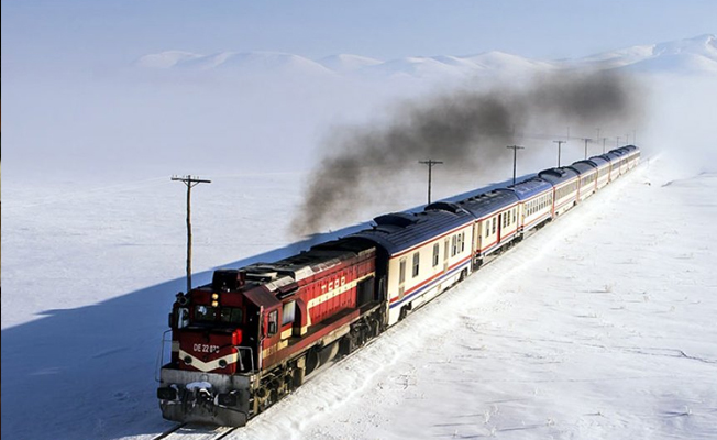 Ankara-Kars arası Doğu Ekspresi seferlerine ilgi giderek artıyor