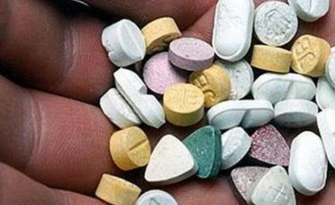 2 kız öğrenci diziden etkilenip intihara kalkıştı!
