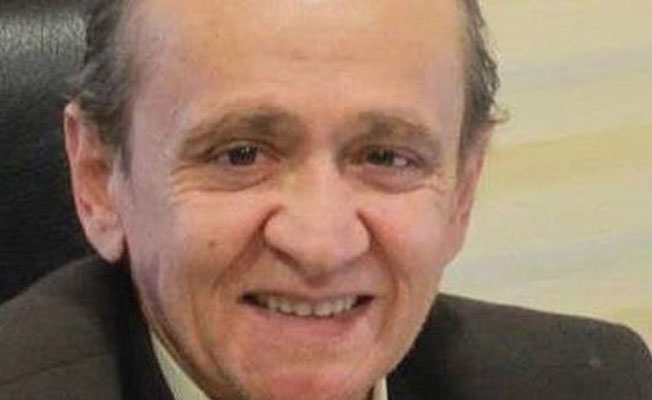 Gazeteci evinde ölü bulundu