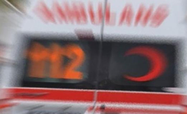 Öğrenci servisi ile otomobil çarpıştı: 7 öğrenci yaralı