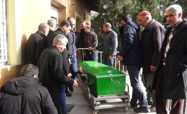 Bir genç kız ile 3 çocuk annesi kadın intihar etti!