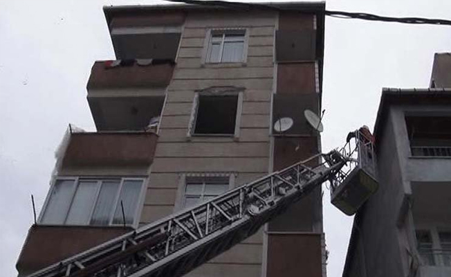 Pendik’te binanın 4. katında patlama