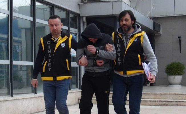 Yüksek sesle konuştuğu için bıçakladı!