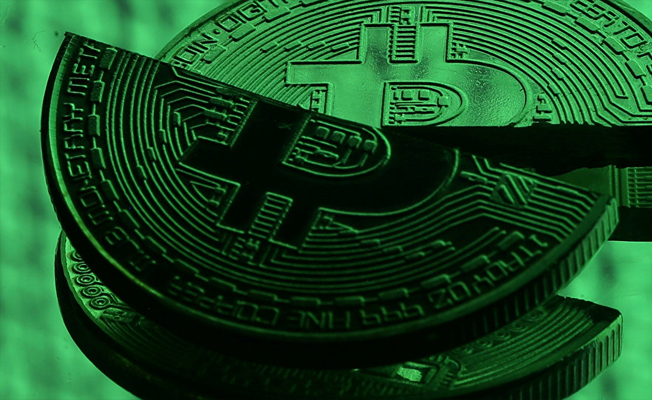 Bitcoin'in düşüşü sürüyor