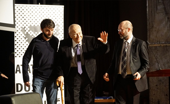 2017 Aydınlanma Ödülü Hıfzı Topuz'un