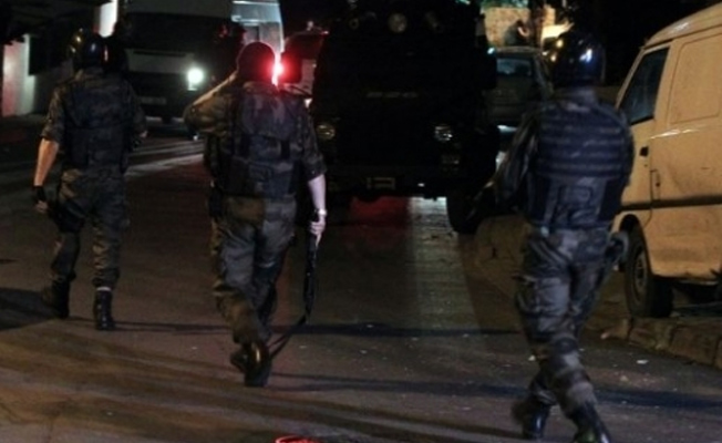Adana'da 'IŞİD' operasyonu; 12 kişi gözaltına alındı