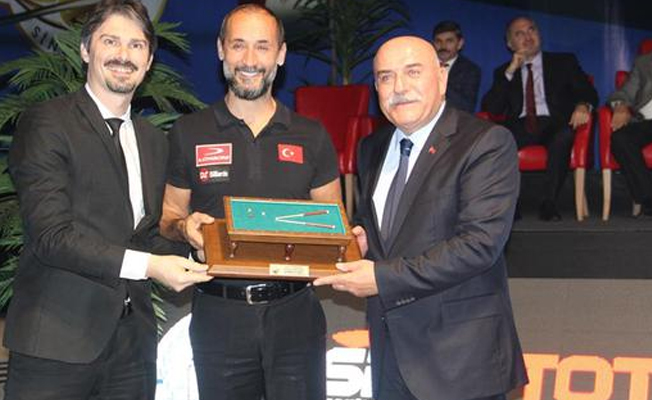 Semih Saygıner şampiyon oldu