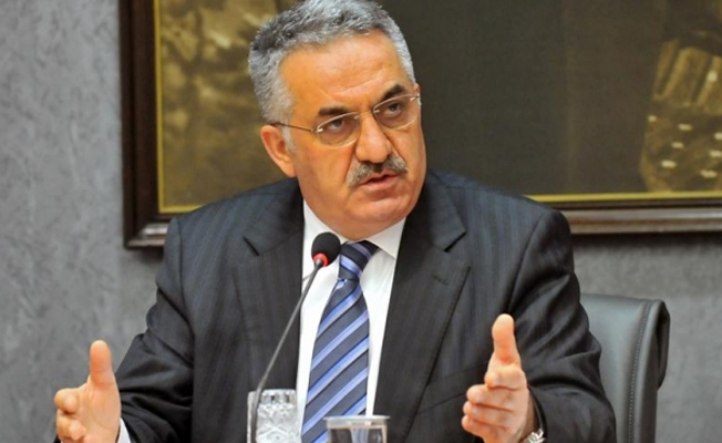 AKP'li Yazıcı: 15-16 Temmuz'u aşan uygulamalara müsaade etmeyiz