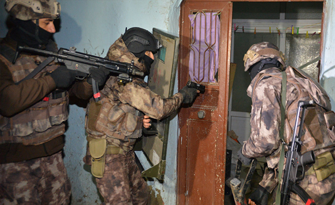 IŞİD'e yeni yıl öncesi 12 ilde operasyon: 120 gözaltı