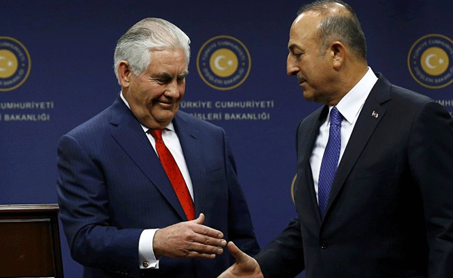 Çavuşoğlu, ABD'li mevkidaşı Tillerson'la görüştü