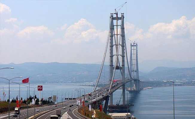 Köprü ve otoyollara dolar ayarlı zam geliyor