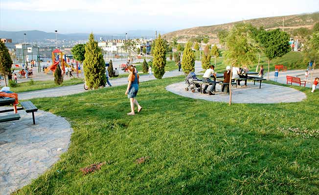 Bornova’nın yeşili artıyor