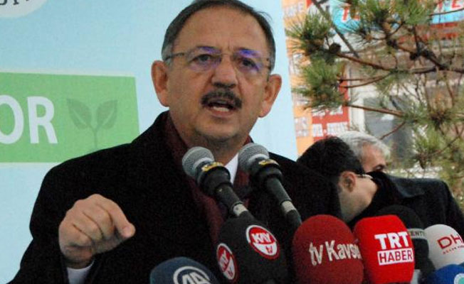 Bakan Özhaseki: Trump kafasında saç durmayan adam!