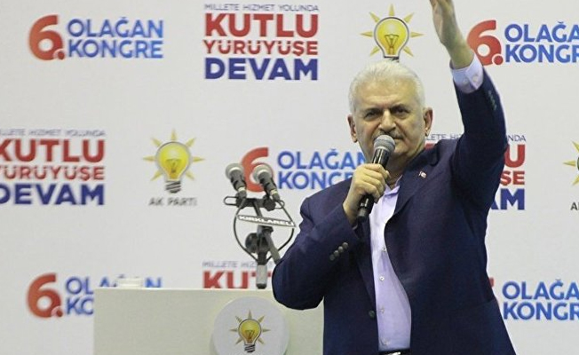 Başbakan Yıldırım: Yolları böleriz, Türkiye'yi böldürmeyiz