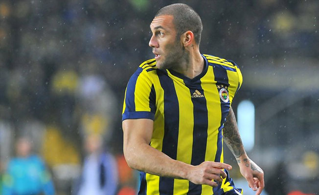 O takım Fenerbahçe'nin yıldızı için kolları sıvadı!