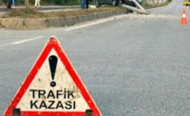Adana'da iki ayrı zincirleme trafik kazası: 16 yaralı