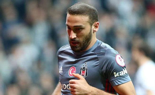 İngilizler Cenk için çılgın teklifi açıkladı! Yıllık ücreti...