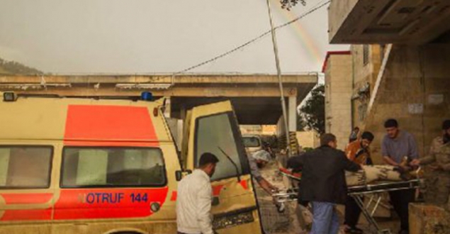 Suriye savaş uçakları İdlib'i vurdu: 33 ölü!