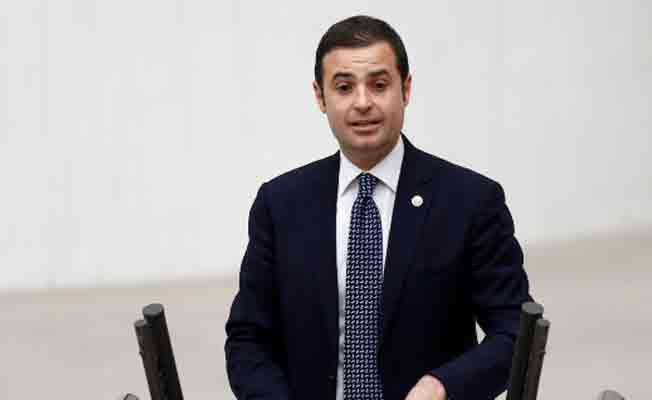 CHP'li Akın: AKP hükümeti yüzünden diplomalı işsizler ülkesi olduk