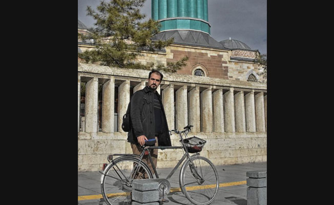 İran'dan bisikletle Konya'ya geldi, kitabını yazdı!