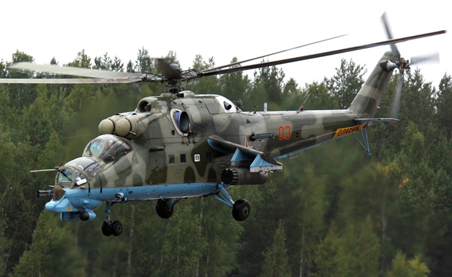 Suriye'de Rus helikopteri düştü: 2 pilot...