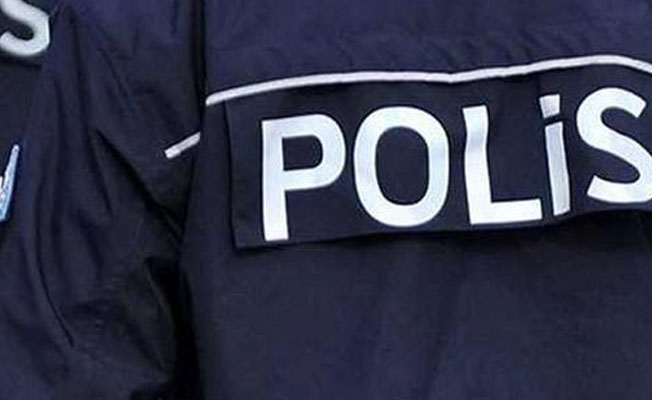 Görünmeyen dövme ve yara izleri polisliğe engel değil!
