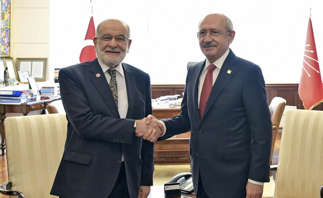 Ankara kulislerini hareketlendiren görüşme gerçekleşti... İki liderden ortak açıklama!