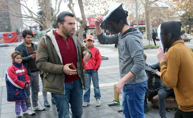 Polis: Çığlık maskesi takamazsınız!