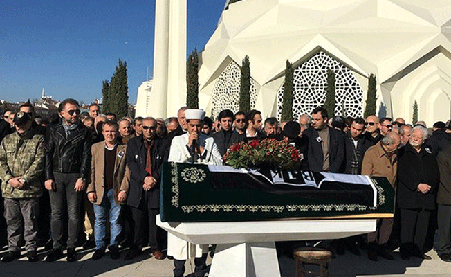 Çatıdan düşerek hayatını kaybeden iş adamı son yolculuğuna uğurlandı