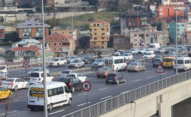 Ortaköy viyadüdüğü'nde intihar girişimi!