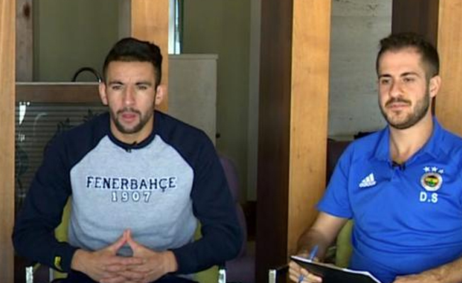 Mauricio Isla taraftara seslendi
