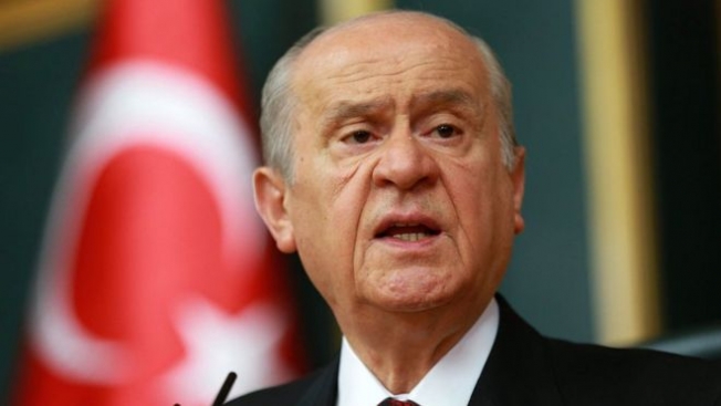 ‘Dr. Devlet Bahçeli Barcelona'da oynar mı?’