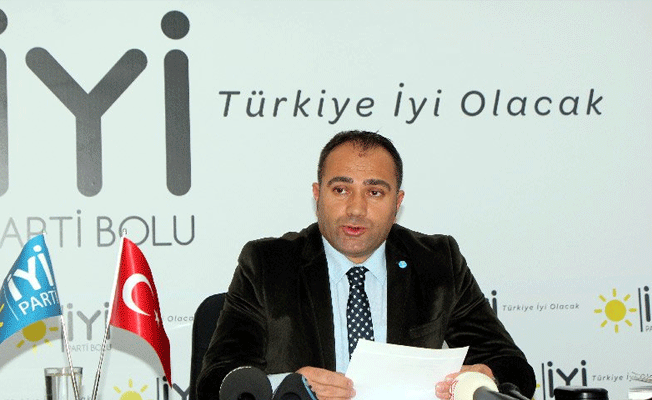 İYİ Partili başkandan 'bozkurt işareti' açıklaması