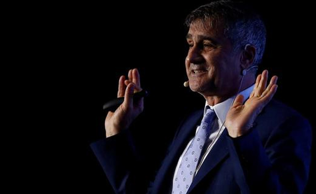 Şenol Güneş: Ürettiğimiz oyuncuyu değersiz kılıyoruz