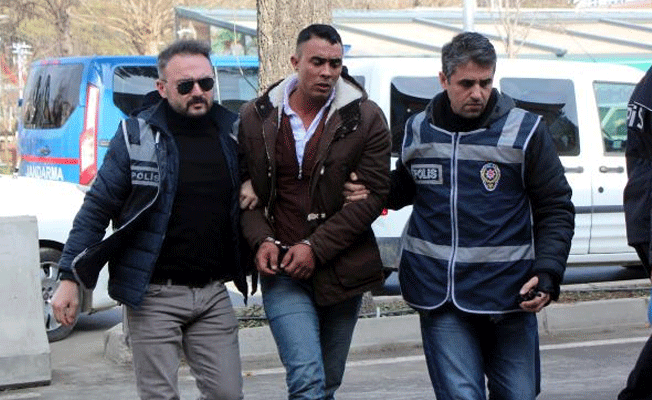 Gazetecilere  'Adam öldürmedik, tecavüz etmedik' dedi