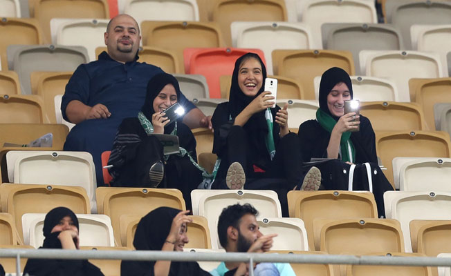 Suudi Arabistan'lı kadınlar reformlardan memnun görünüyor
