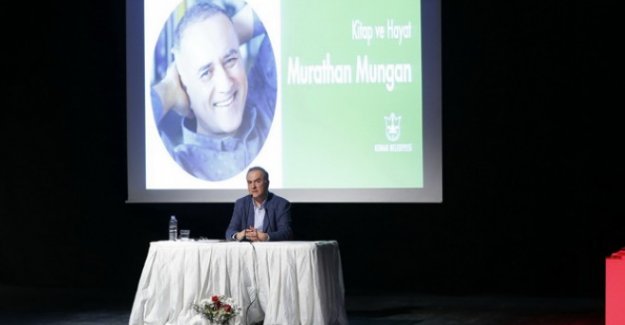 Murathan Mungan: Kitap okumak en anarşist eylemlerden biridir
