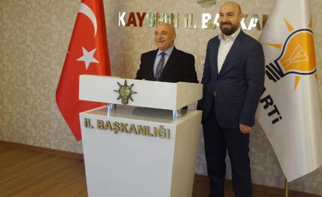 AKP'li Tamer: FETÖ ve dış güçlerin ağzıyla konuşma olmaz