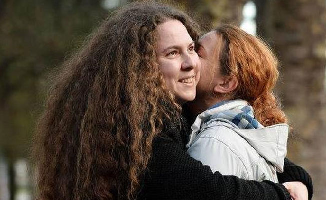 Bulgaristan’da mahkeme kadınların eşcinsel evliliğini tanımadı