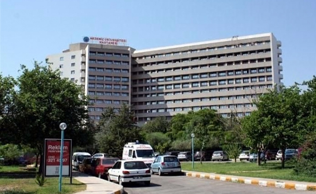 Üniversite hastaneleri neden borç batağında?