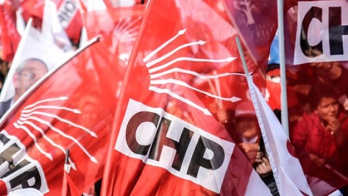 CHP’de kadın devrimi