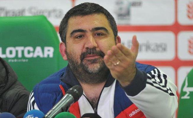 Ümit Özat: Hatası varsa özür diletiriz