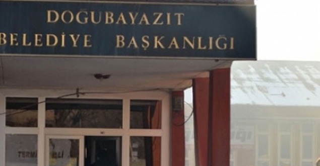 Ağrı'da belediyeye atanan kayyım istifa etti