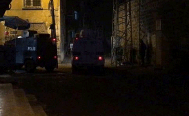 Sur'da cinayet sonrası 4 ev kundaklandı