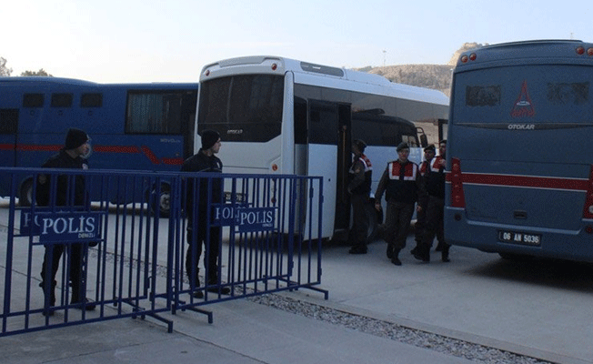 FETÖ'den gözaltına alınan 23 işadamına tahliye!
