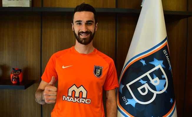Başakşehir, Riad Bajic transferini açıkladı