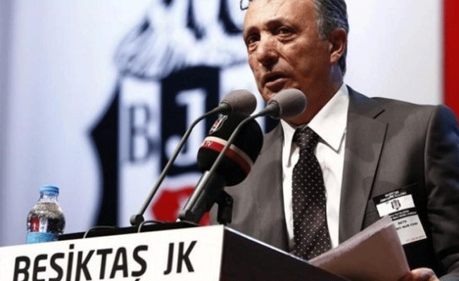Ahmet Nur Çebi trafik kazası geçirdi