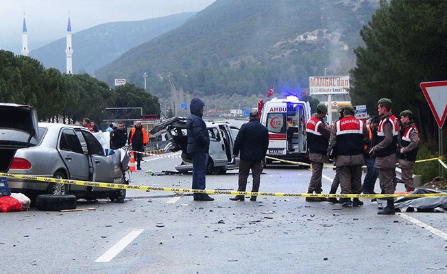 Muğla'da feci kaza: 3 ölü 6 yaralı!